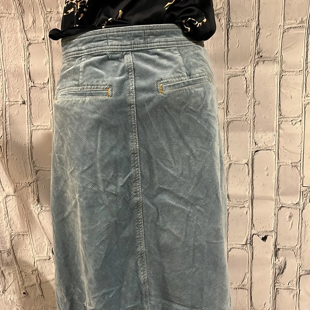 Anthropologie corduroy a-line skirt blue size M IT HAS POCKETS - Picture 5 of 7